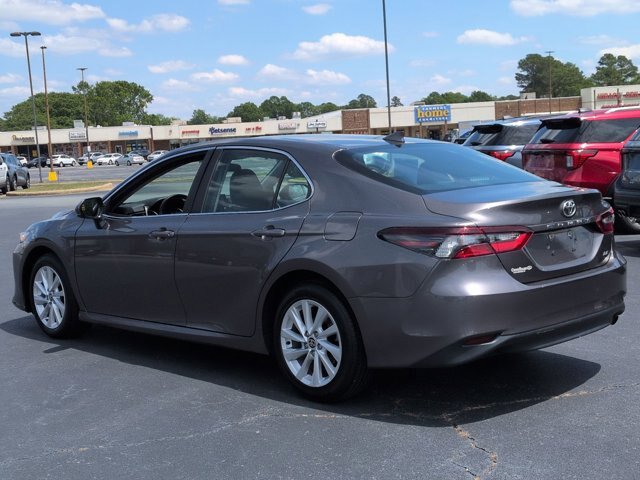 Used 2024 Toyota Camry LE FWD image 6
