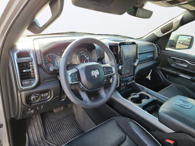 Used 2025 RAM 1500 Laramie w/ Laramie Southwest Edition AWD/4WD image 9