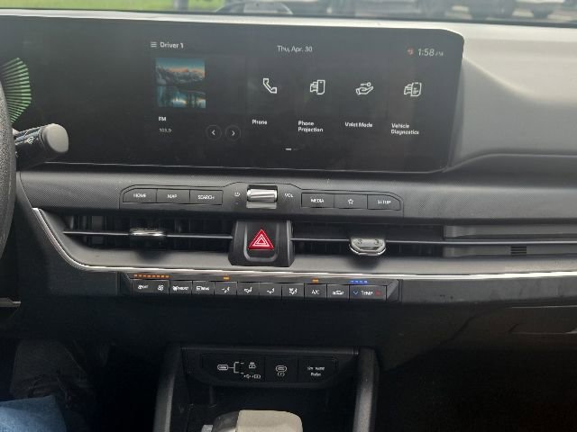Used 2025 Kia K4 FWD image 23