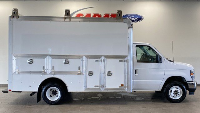 Certified 2026 Ford E-350 and Econoline 350 Super Duty w/ Power Equipment Group