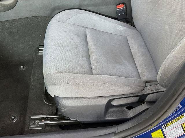 Used 2025 Toyota Camry LE AWD/4WD image 19
