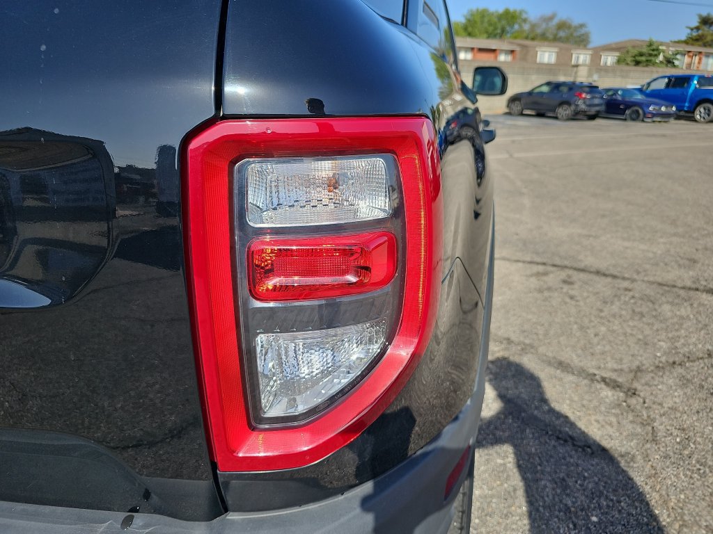 Certified 2023 Ford Bronco Sport Outer Banks w/ Tech Package AWD/4WD image 32