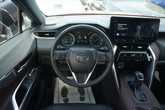 Used 2023 Toyota Venza XLE AWD/4WD image 21