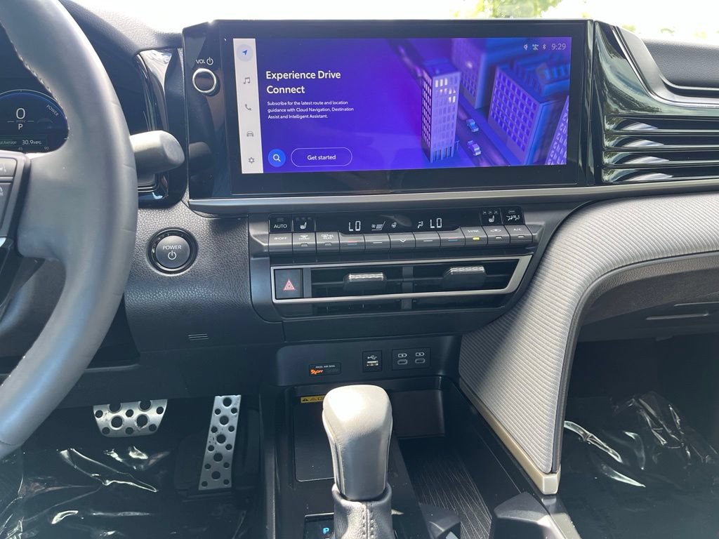 Used 2025 Toyota Camry SE w/ Multimedia Upgrade Package FWD image 28