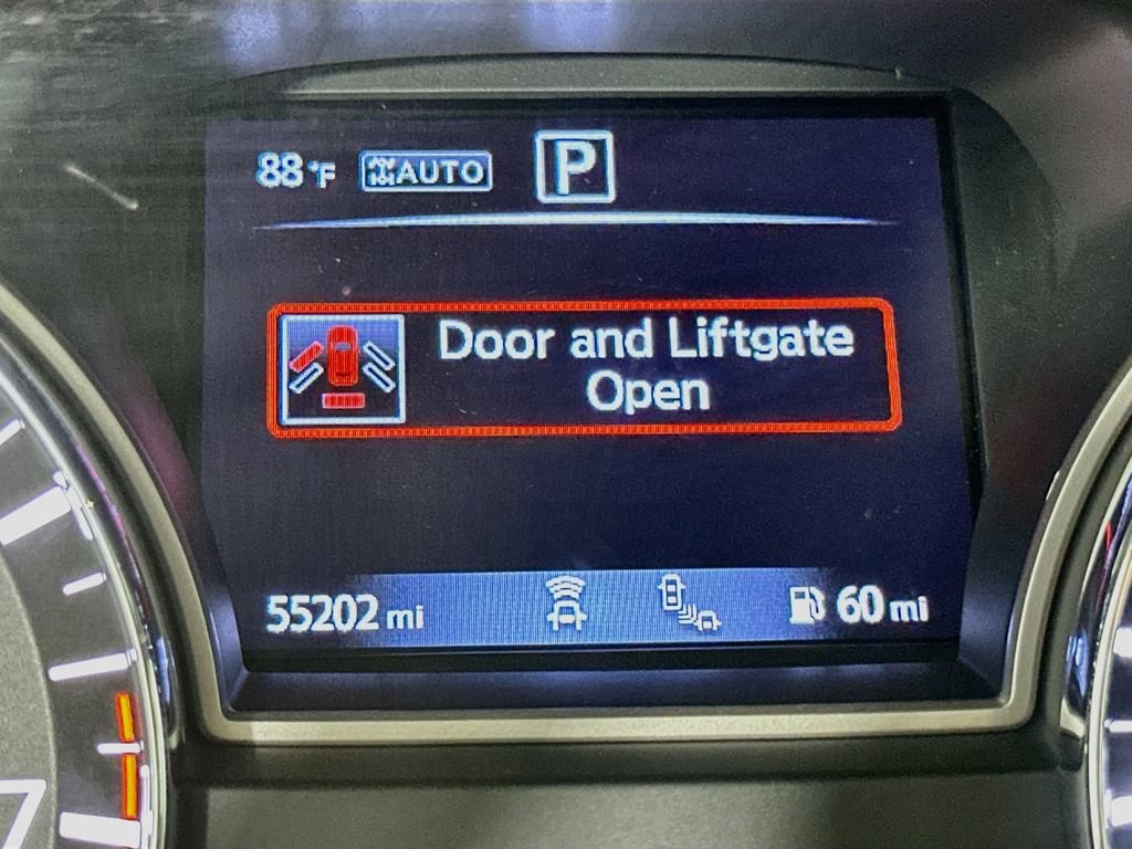 Used 2020 Nissan Pathfinder SL AWD/4WD image 15