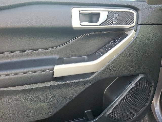 Certified 2023 Ford Explorer XLT w/ Equipment Group 202A image 12