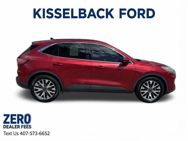 Certified 2020 Ford Escape Titanium FWD image 3