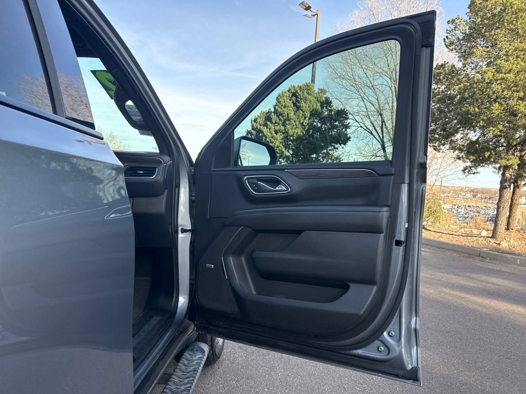 Used 2022 Chevrolet Tahoe Z71 AWD/4WD image 33