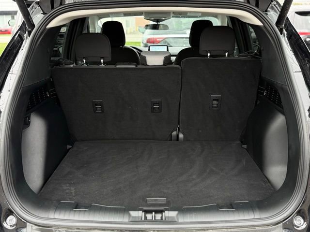 Certified 2024 Ford Escape Active AWD/4WD image 46