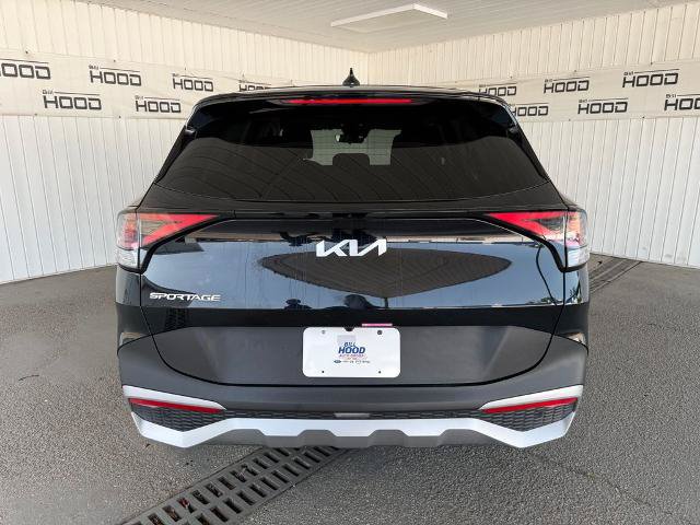 Used 2025 Kia Sportage LX FWD image 19