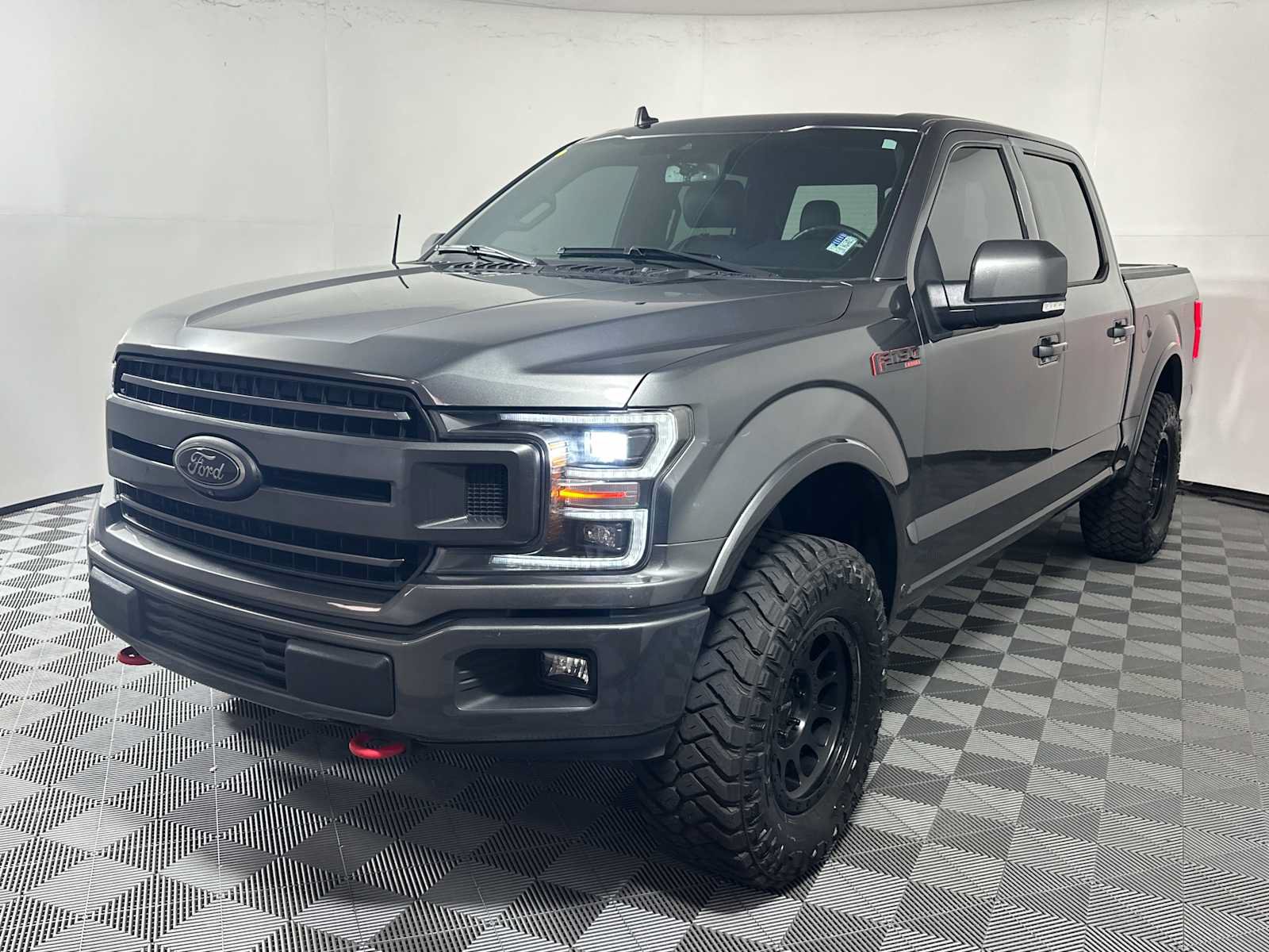 Certified 2018 Ford F150 Lariat w/ Equipment Group 502A Luxury AWD/4WD image 3