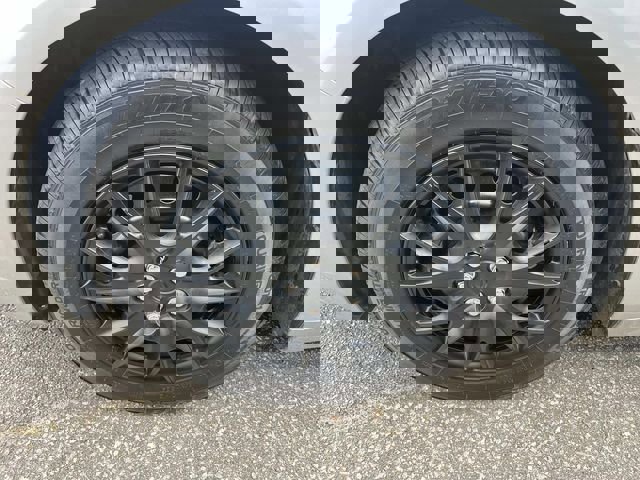 Certified 2019 Ford Fusion S image 4