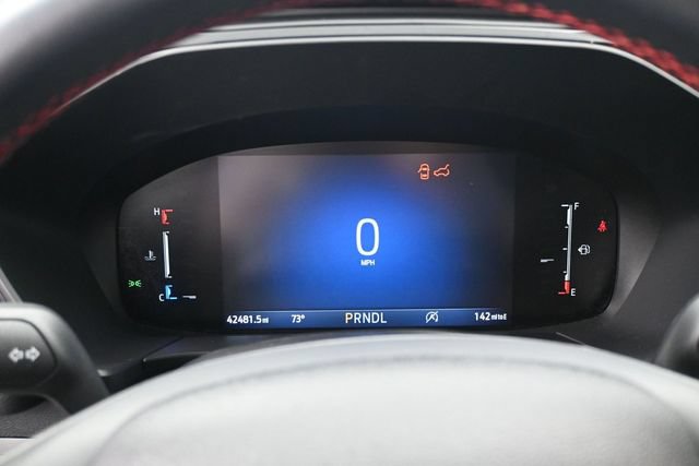 Certified 2025 Ford Escape ST-Line AWD/4WD image 9