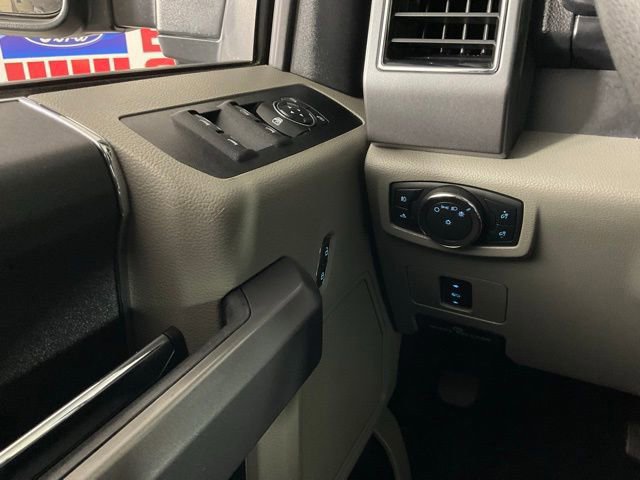 Certified 2020 Ford F250 XLT w/ Tremor Off-Road Package image 18