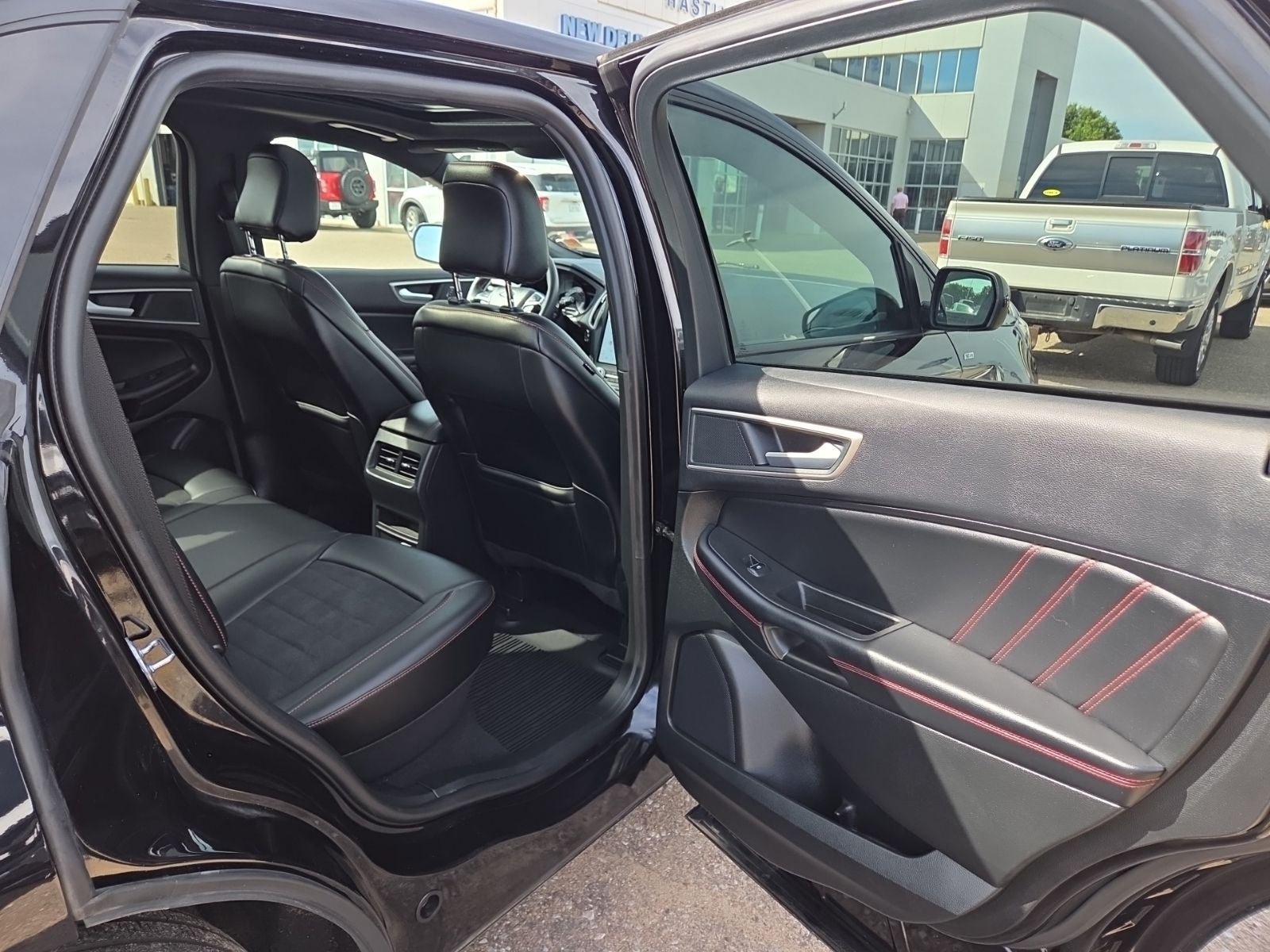 Certified 2024 Ford Edge ST-Line AWD/4WD image 54