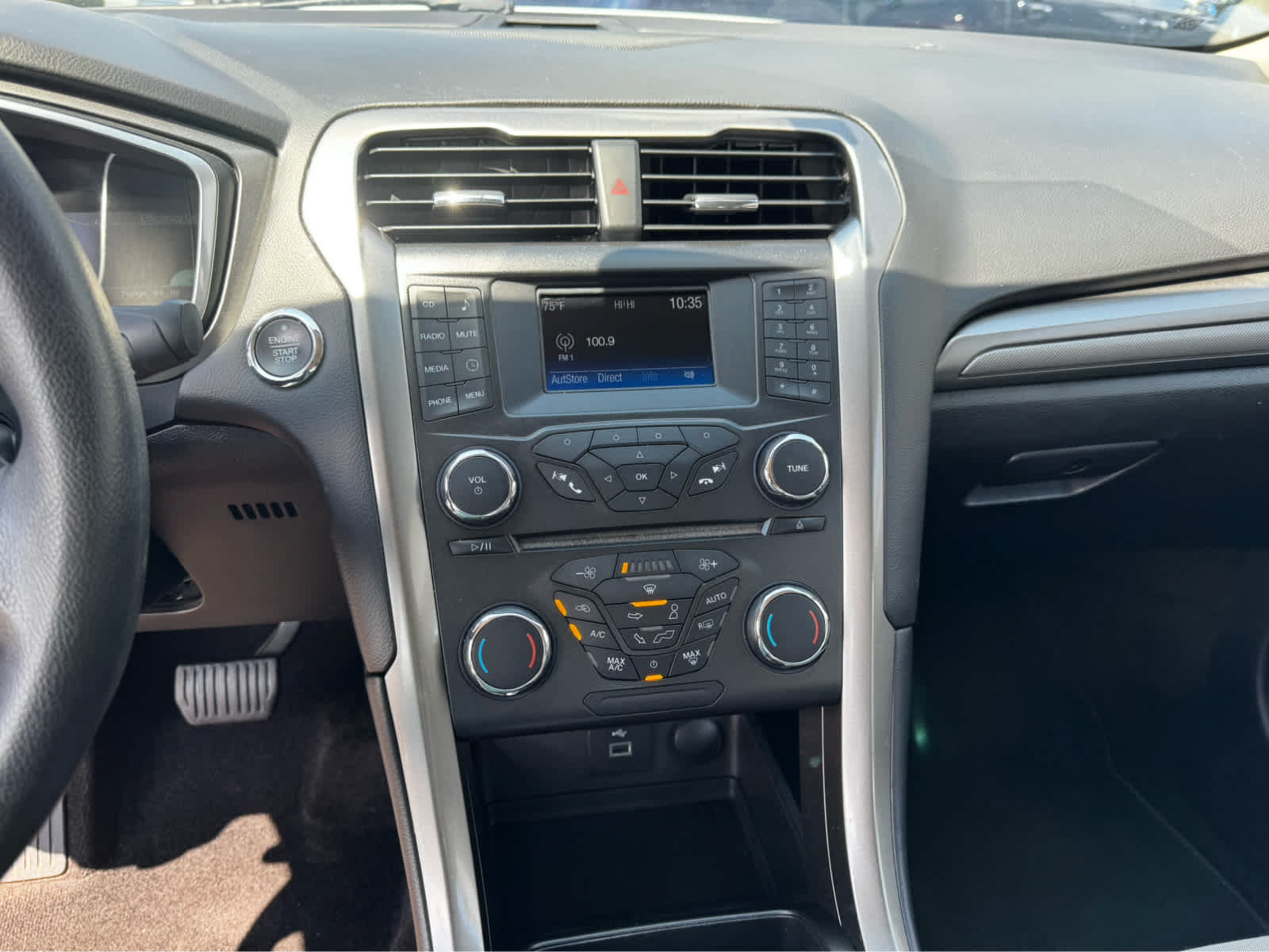 Certified 2018 Ford Fusion S FWD image 18