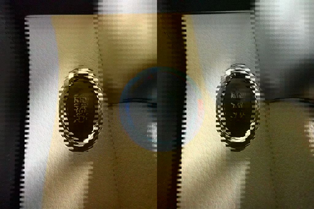 Used 2018 Toyota Highlander Limited Platinum w/ Carpet Mat Package (TMS) image 20