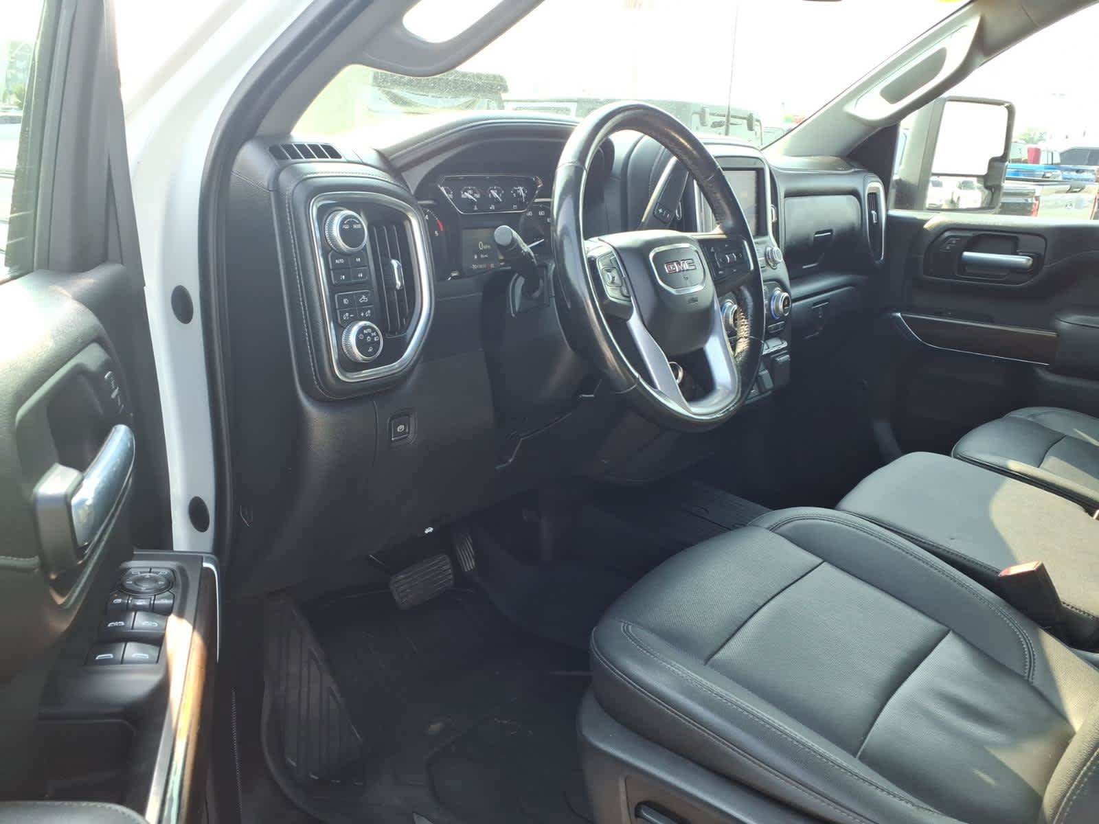 Used 2021 GMC Sierra 2500 SLT w/ Gooseneck/5TH Wheel Package AWD/4WD image 8
