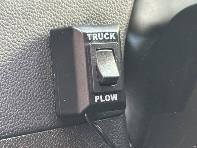 Used 2023 Chevrolet Silverado 2500 High Country w/ Safety Package II AWD/4WD image 26