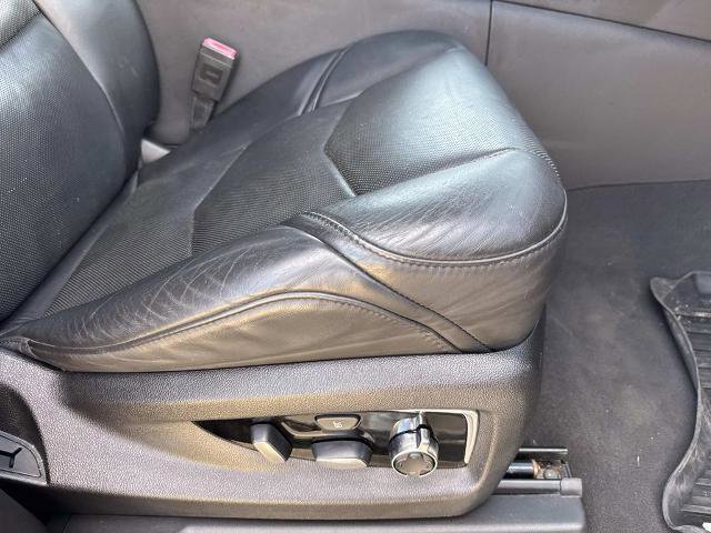 Used 2019 Cadillac Escalade Platinum image 14