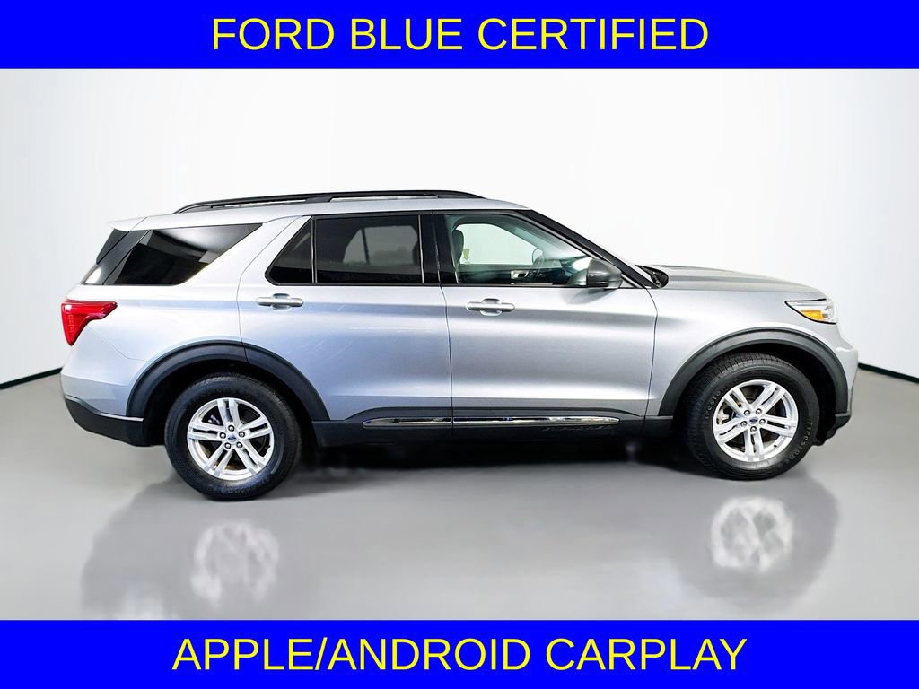 Certified 2022 Ford Explorer XLT image 2