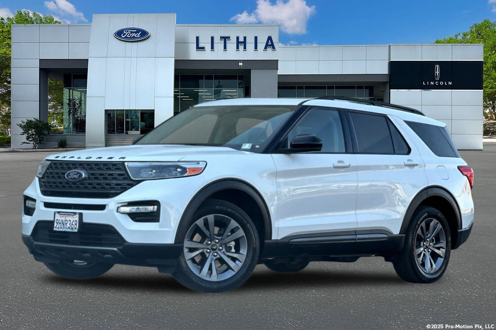 Certified 2023 Ford Explorer XLT w/ Equipment Group 202A