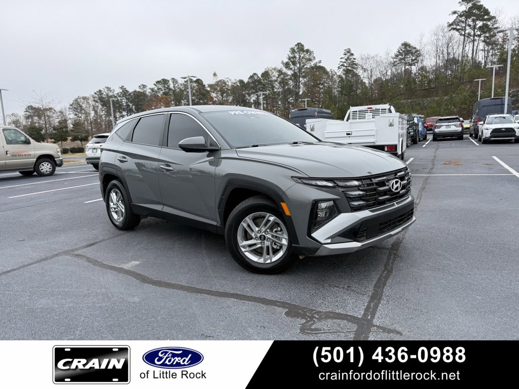 Used 2025 Hyundai Tucson SE