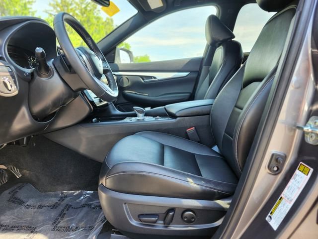 Used 2021 INFINITI QX50 Luxe w/ Appearance Package AWD/4WD image 18