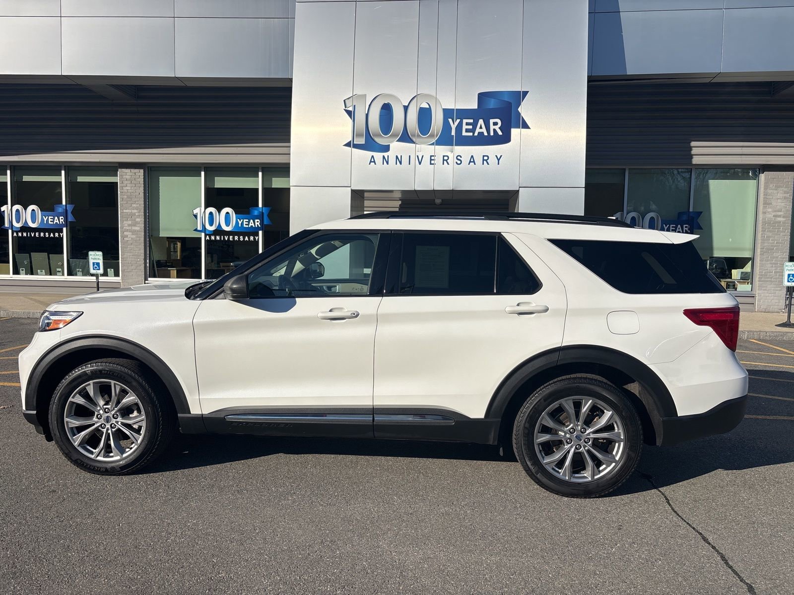 Certified 2023 Ford Explorer XLT w/ Equipment Group 202A AWD/4WD image 2