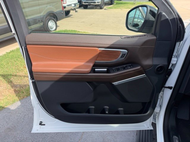 Certified 2025 Ford Expedition King Ranch AWD/4WD image 11