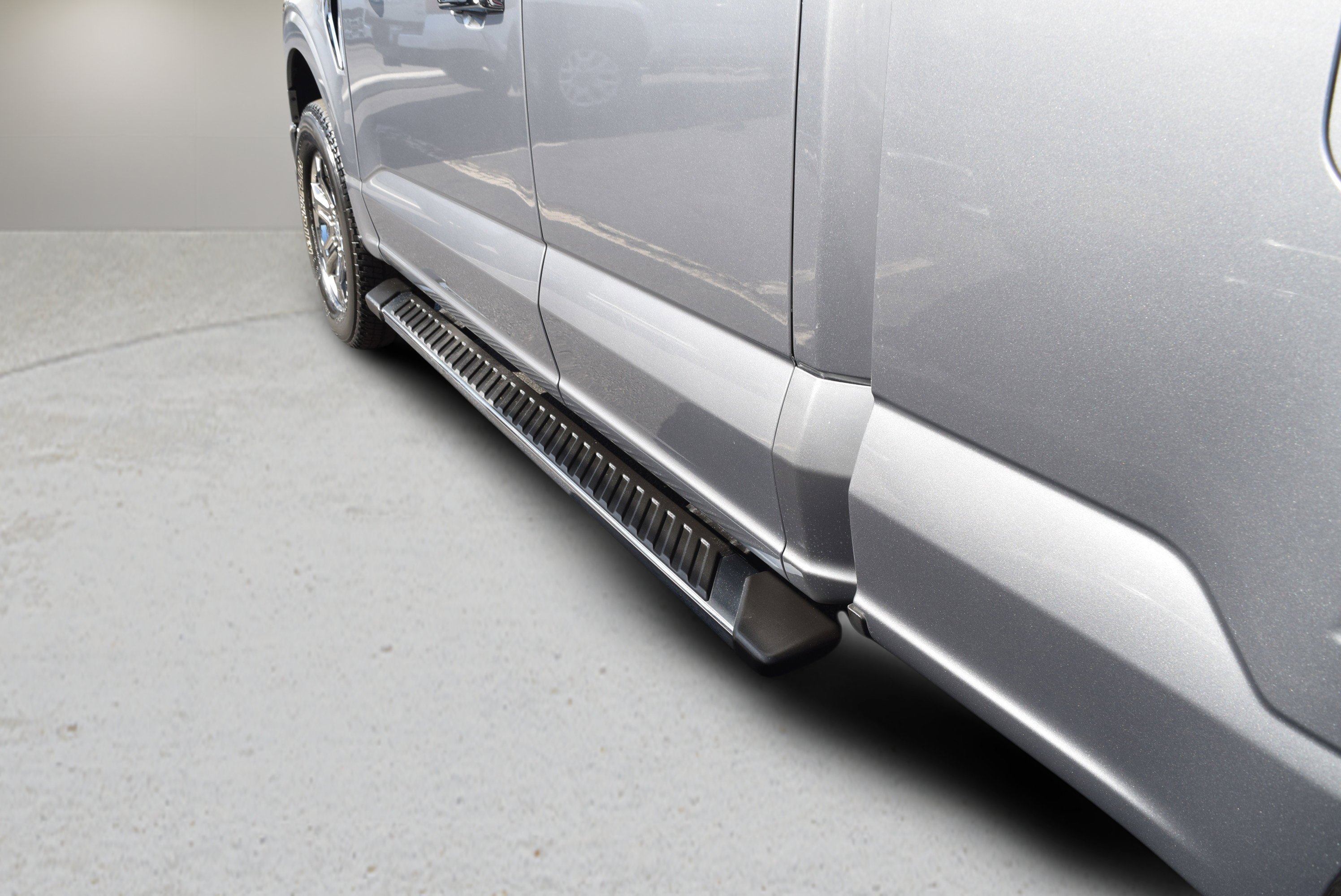 Certified 2021 Ford F150 XLT w/ Equipment Group 302A High AWD/4WD image 9