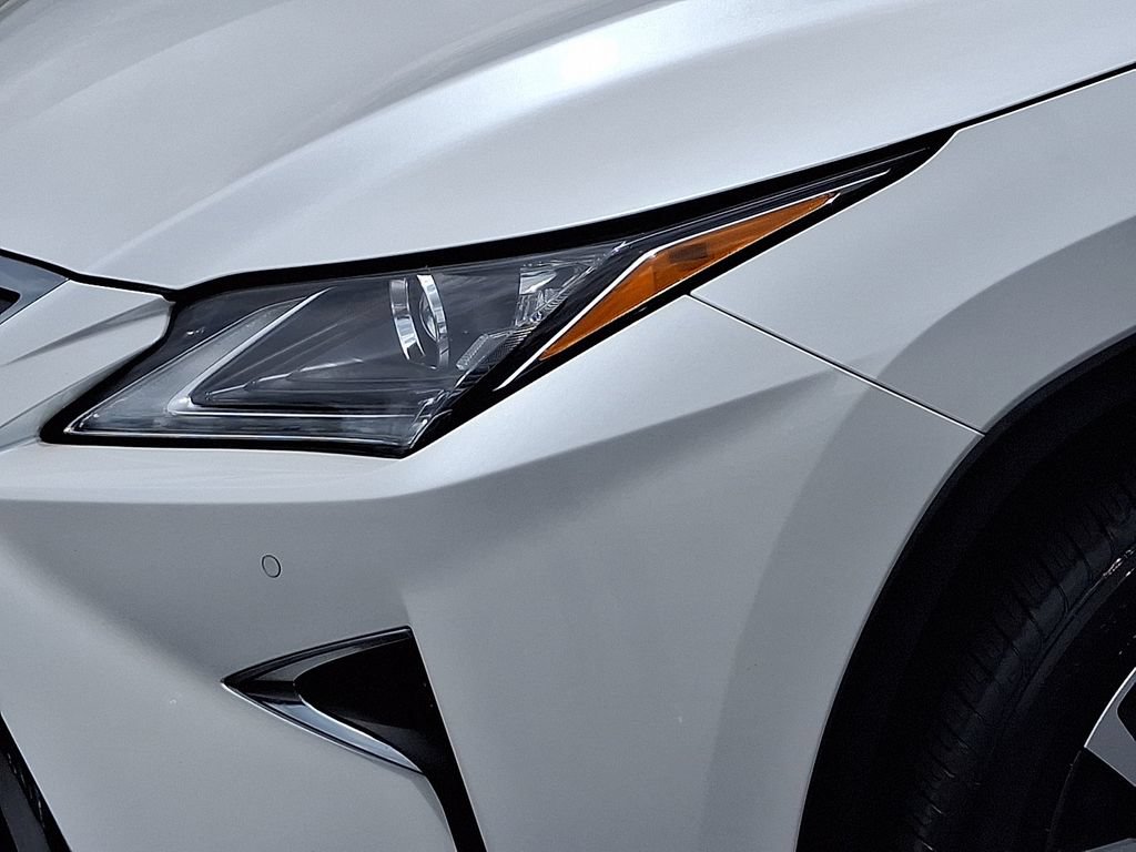 Used 2018 Lexus RX 450hL Premium w/ Premium Package AWD/4WD image 9
