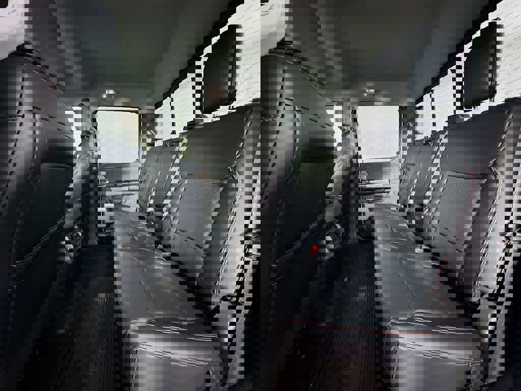 Certified 2023 Ford F250 Lariat w/ Lariat Ultimate Package image 17