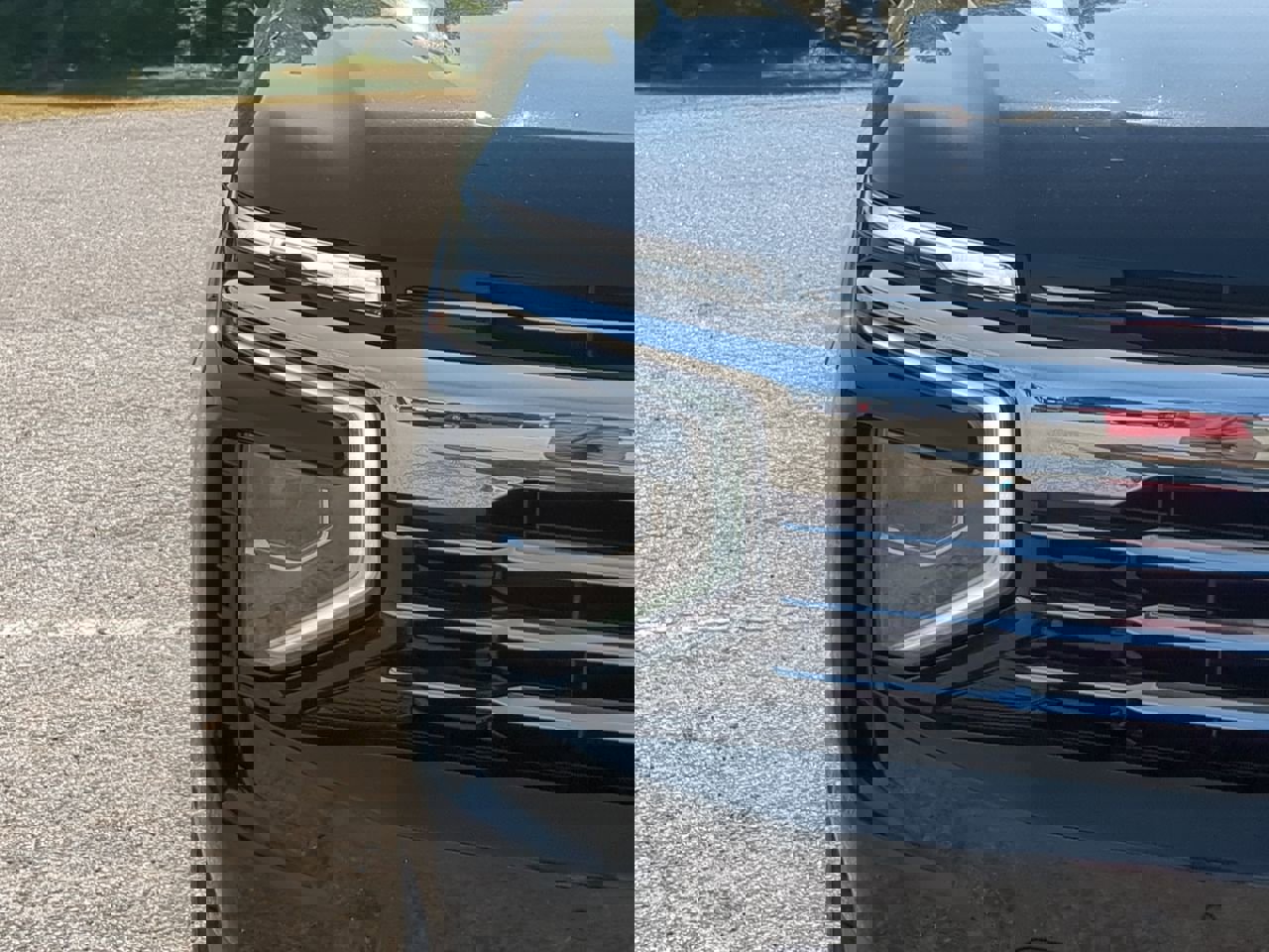 Used 2025 Chevrolet Tahoe LT w/ Comfort Package image 8