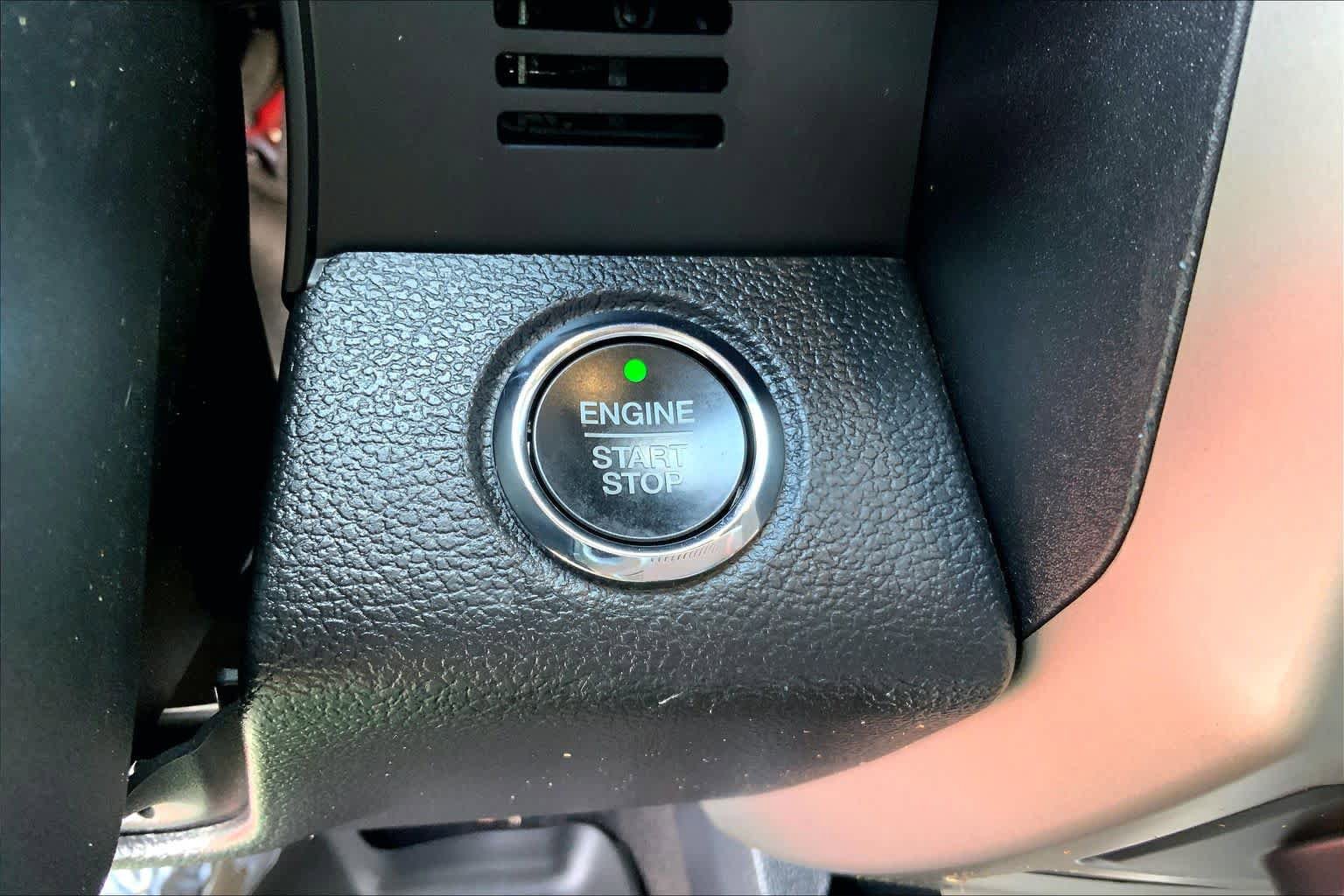 Certified 2020 Ford F150 Lariat AWD/4WD image 32