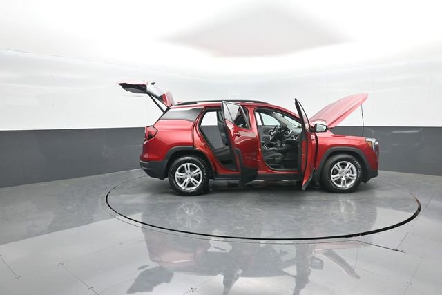 Used 2022 GMC Terrain SLE w/ Driver Convenience Package image 36