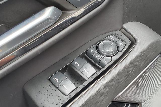 Used 2024 GMC Sierra 2500 AT4X image 14