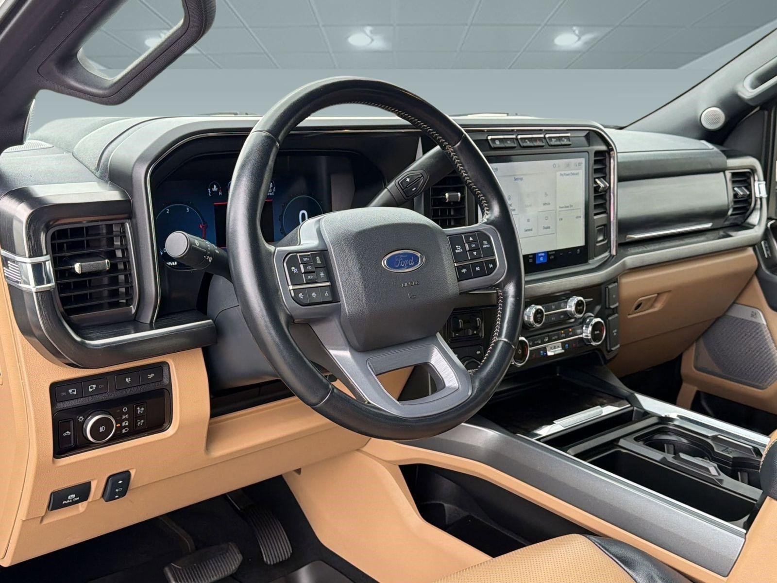 Certified 2023 Ford F350 Lariat w/ Lariat Ultimate Package AWD/4WD image 4