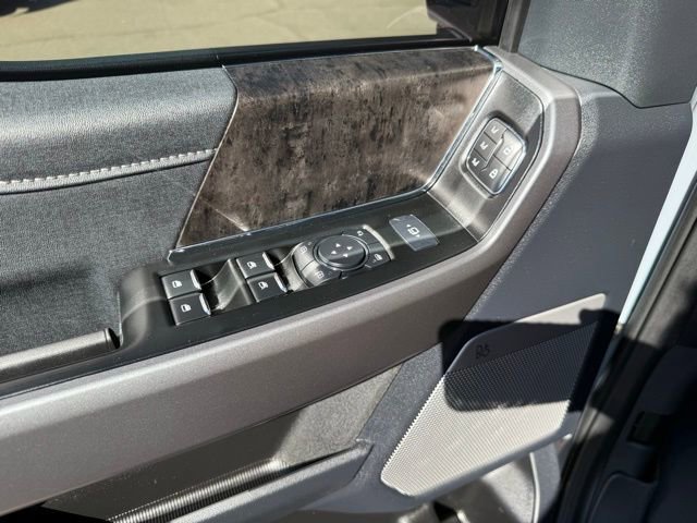 Certified 2025 Ford F250 Lariat w/ Tremor Off-Road Package image 14