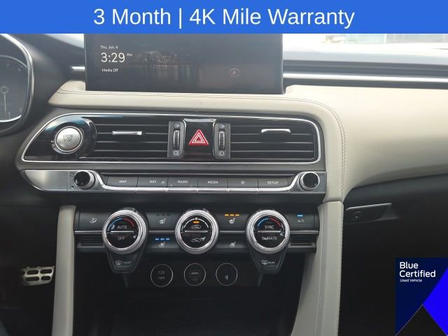 Used 2023 Genesis G70 2.0T w/ Sport Prestige Package RWD image 26