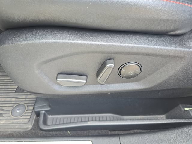 Certified 2024 Ford Edge ST-Line AWD/4WD image 13