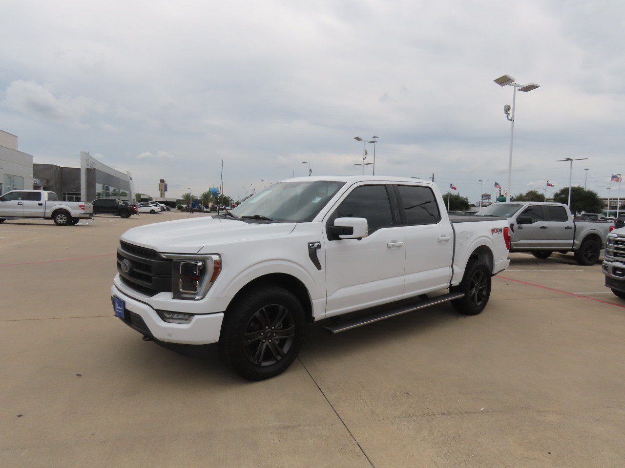 Certified 2022 Ford F150 Lariat w/ Equipment Group 502A High AWD/4WD image 2