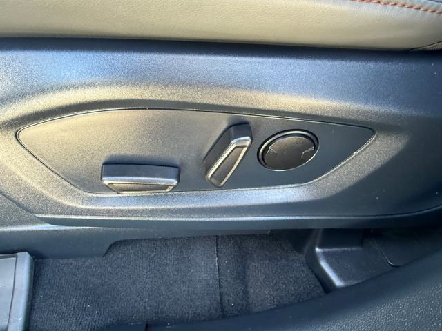 Certified 2025 Ford Explorer Active w/ Active Comfort Package image 20
