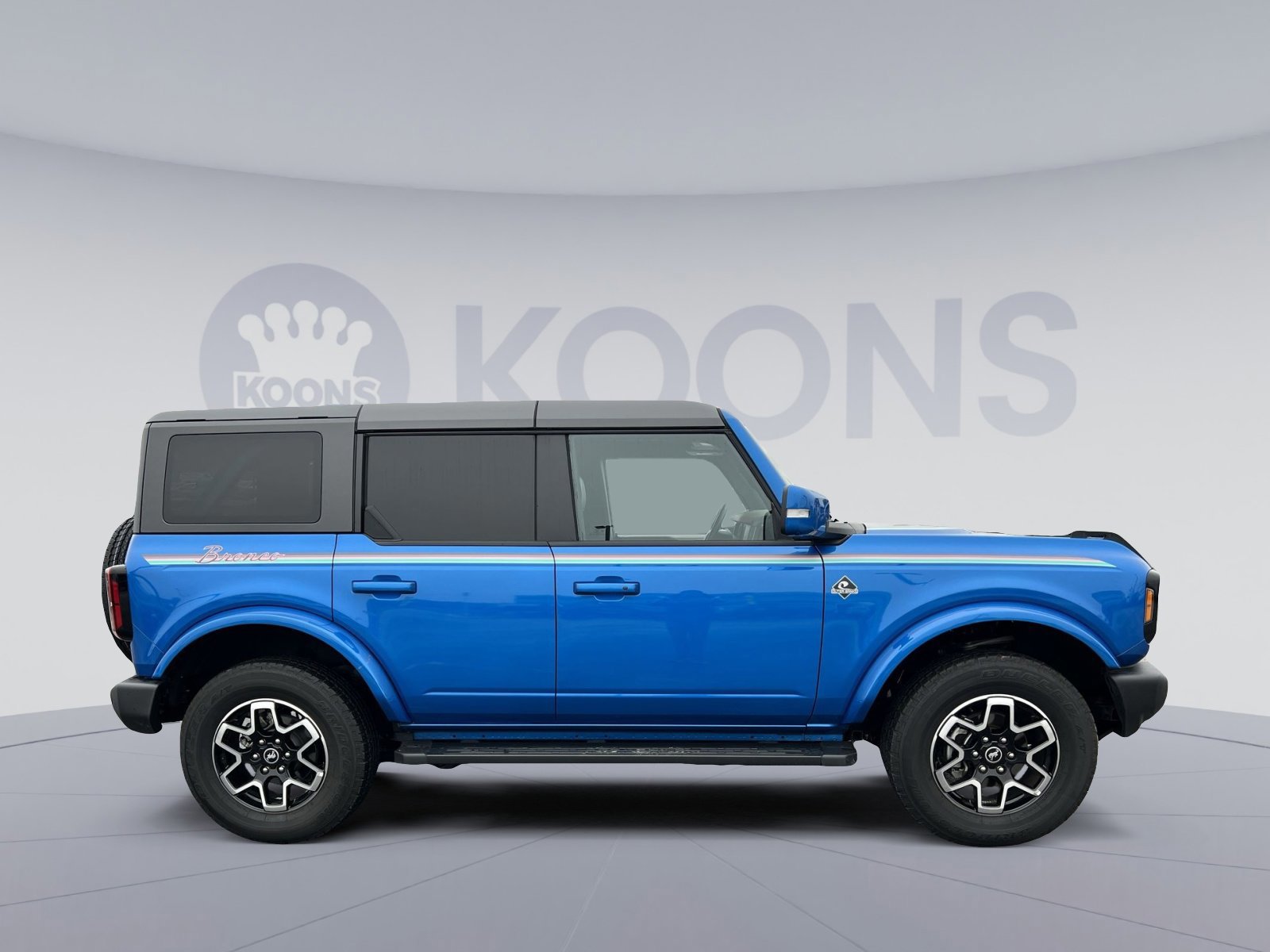 Certified 2024 Ford Bronco Outer Banks image 2