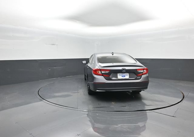 Used 2021 Honda Accord Touring image 6