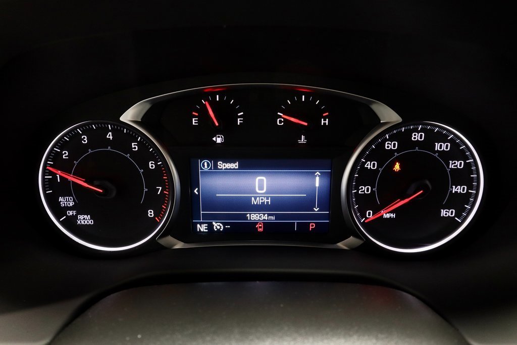 Used 2023 GMC Acadia SLE w/ Driver Convenience Package image 30