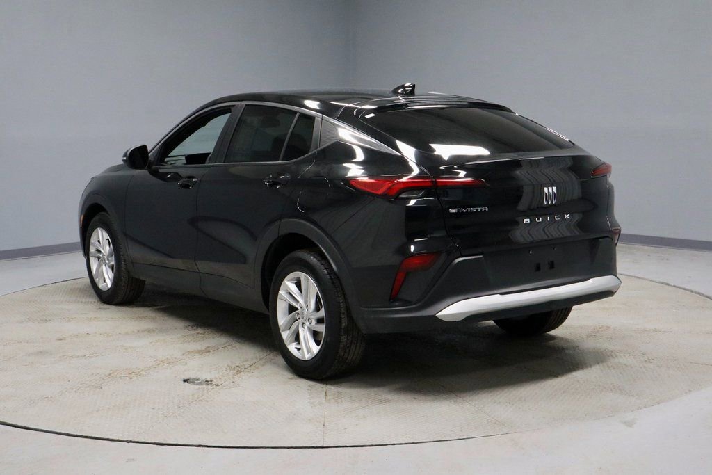 Used 2025 Buick Envista Preferred w/ Convenience II Package image 3
