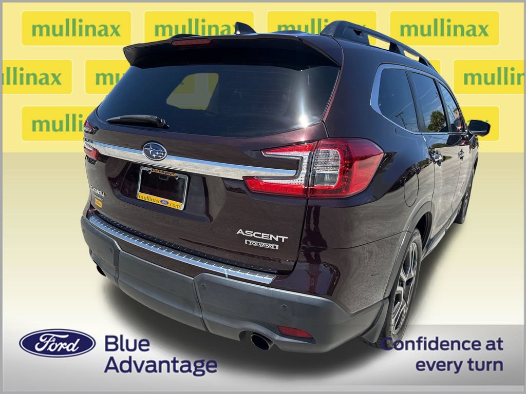 Used 2023 Subaru Ascent Touring AWD/4WD image 4