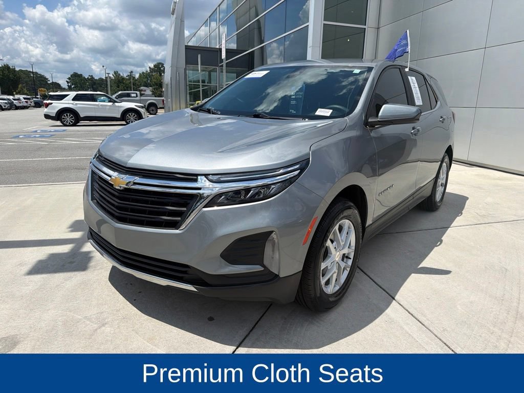 Used 2023 Chevrolet Equinox LT AWD/4WD image 4