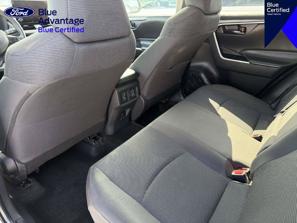 Used 2024 Toyota RAV4 LE AWD/4WD image 21
